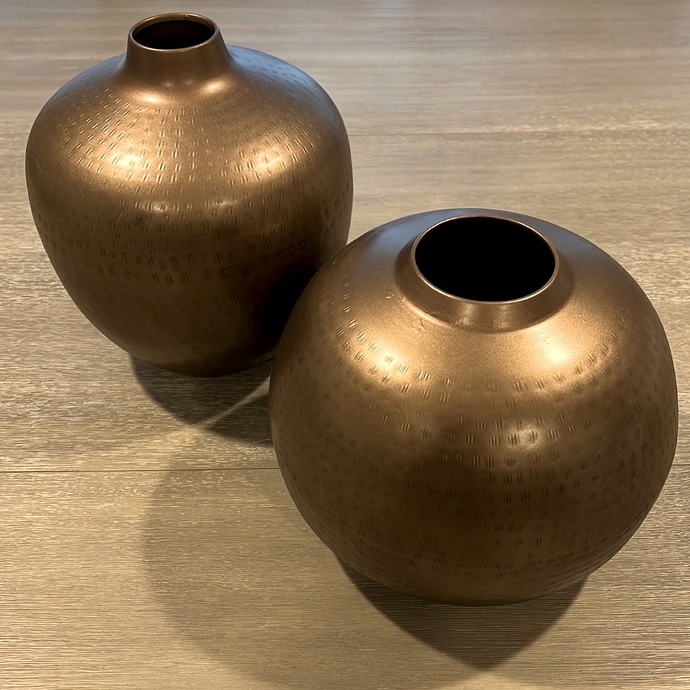 Bronze Metal Vase Decor / Set of 2